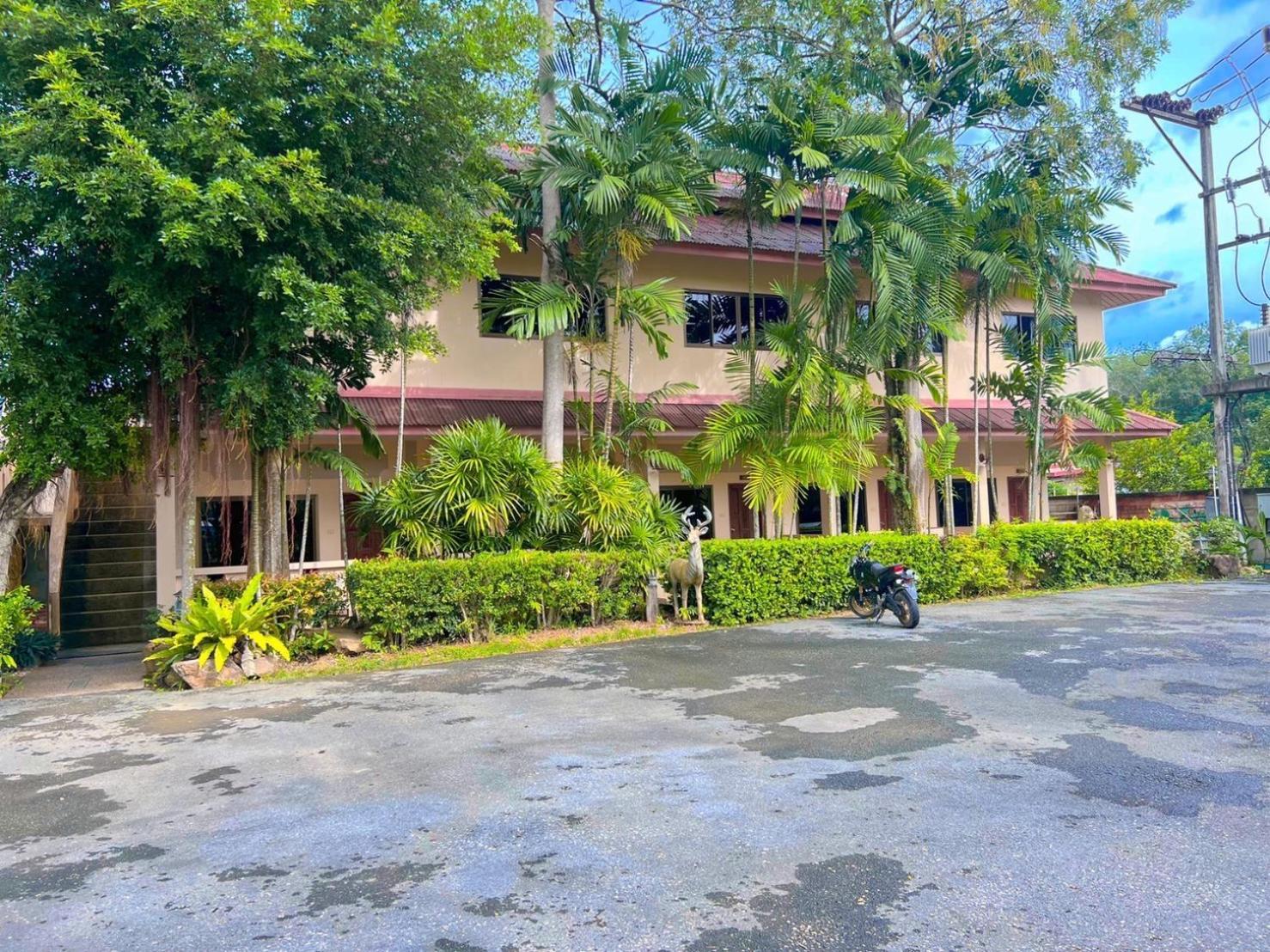 โรงแรม ไดมอนด์ บีช รีสอร์ต
